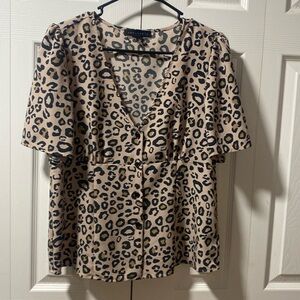 Sanctuary leopard print blouse​ . Size Large button up
